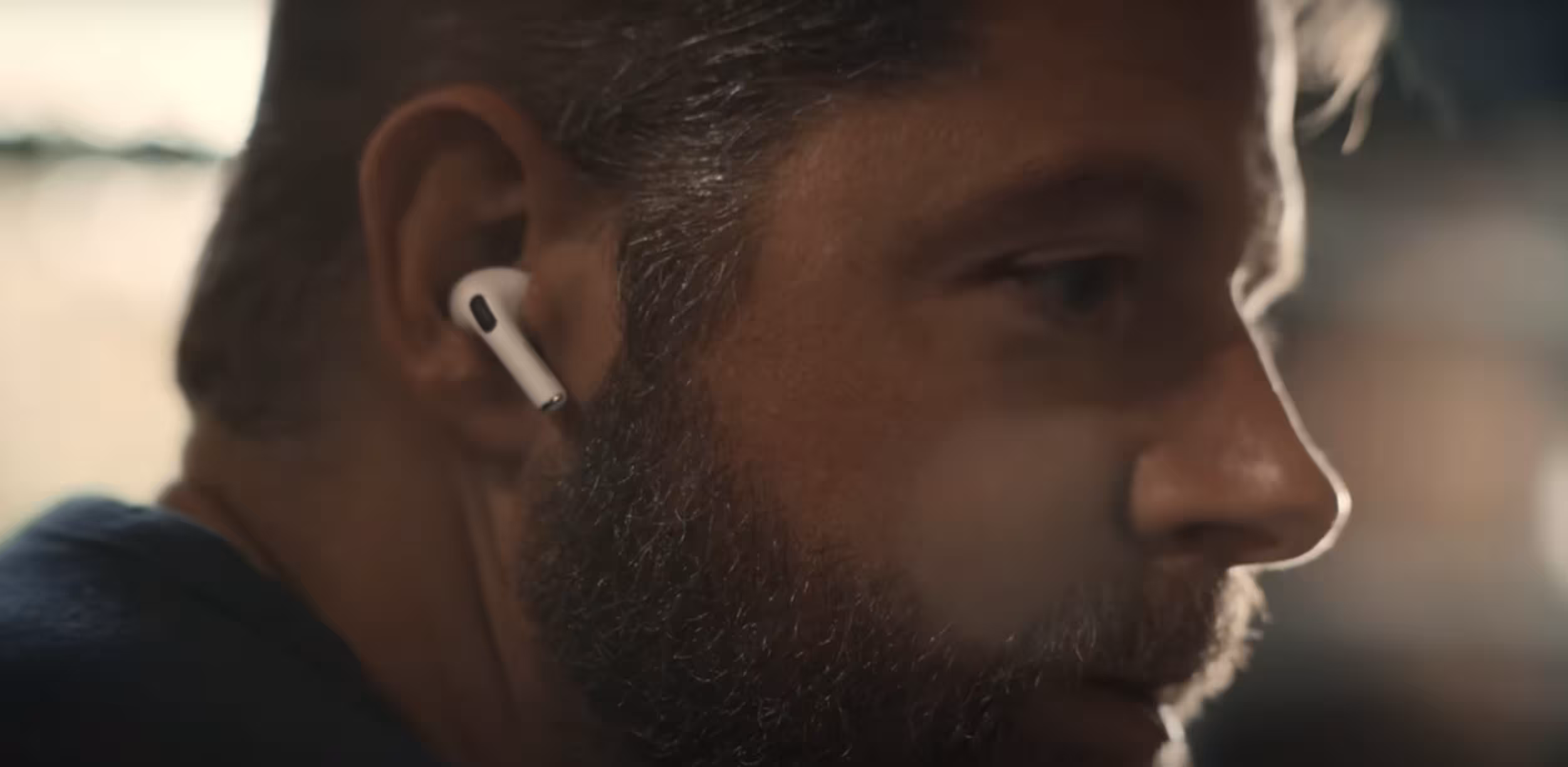 Apple AirPods Pro 2 Heartstrings